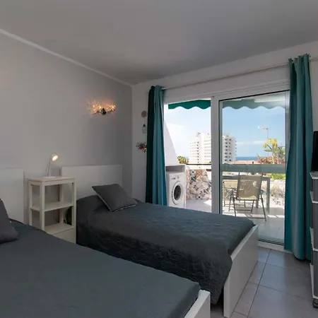 Apartamento Las Flores 10 - Studio